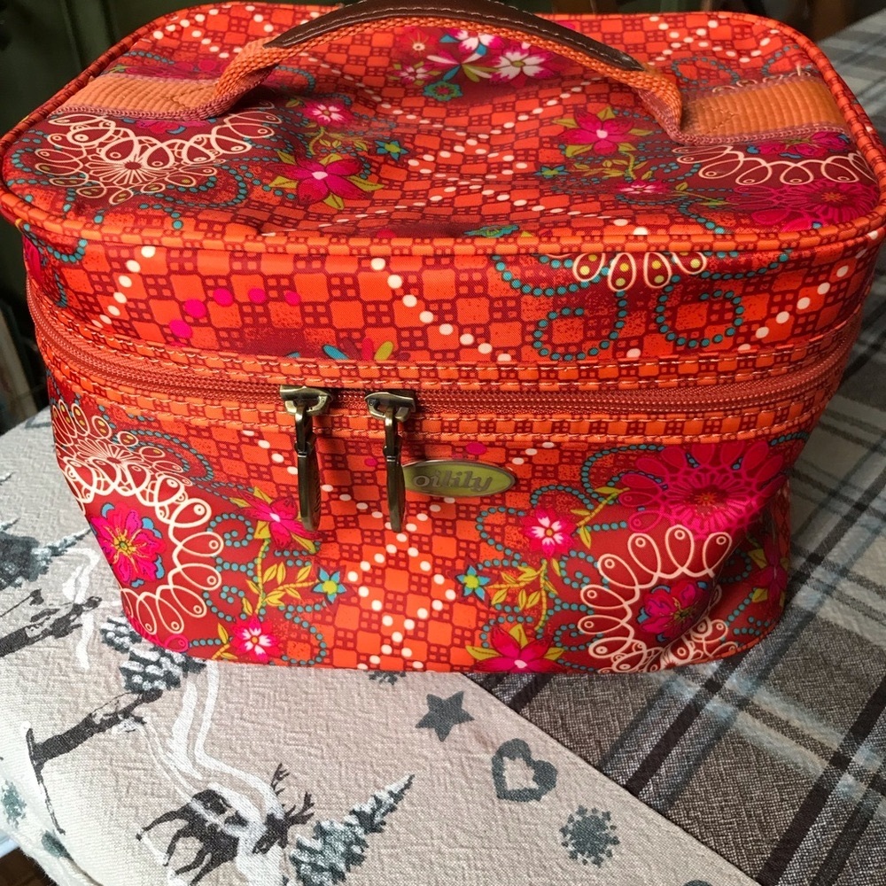 Oilily Large Cosmetics Toiletry Bag Case